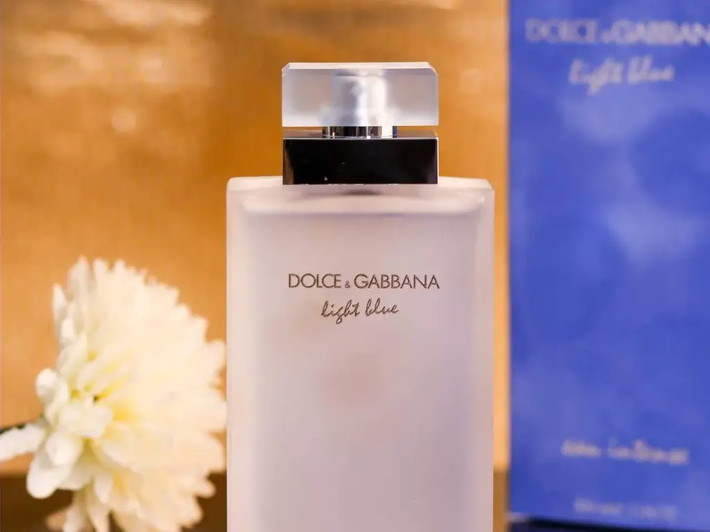 does dolce and gabbana run small